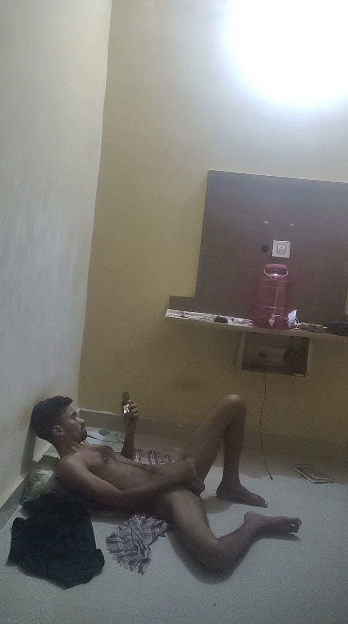 Rake: Odia Single Guy Masturbating at Home Alone