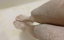 Supernasty: Jag gillar när du masage mina ben