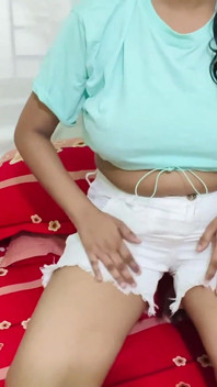Close-up of Hot Girl Masturbating with Toy & Fingers