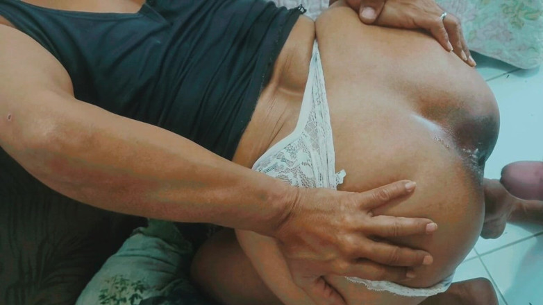 anal_queen_amateur: Eating the Ass of the Hot Crown