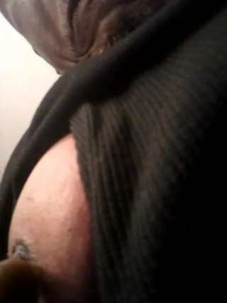 Sinzon The Attention Whore: Shinzon Damn在附近寻找一根昆弦