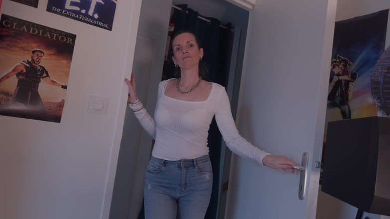 Wendy Burde: Jag suger av min styvson som leker på datorn och...