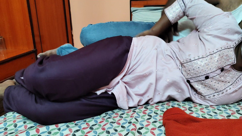 Pushpa porn: Fucking with House Maid in Hotel Lodge