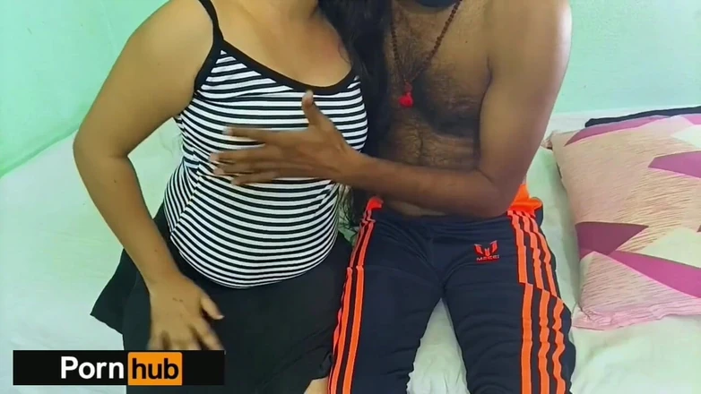 Housewife 69: Amantes indianos curtindo sua primeira vez de sexo