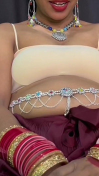 Sprosté řeči Zdánlivá Bhabhi Plný sex Desi Bhabhi Sperma v ústech
