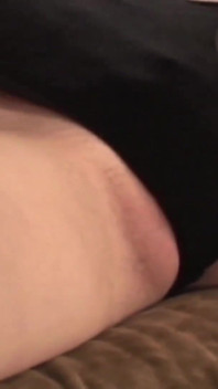 Pornstarplatinum rondborstige Cassandra Calogera masturbeert solo
