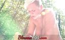 Blow me POV: POV tietenneukpartij van een blonde milf met grote tieten
