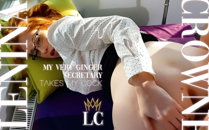AllVRPorn: Ma secrétaire très rousse prend ma bite