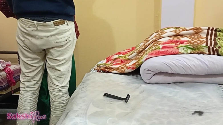 sakshi_raniii: Pussy Shaving Video Desi Maid in Boss Room with Caught...