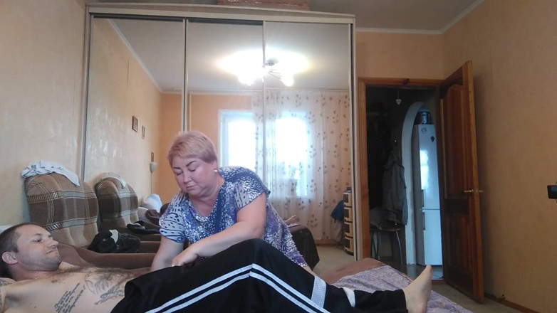 Zona901: Suegra hace una mamada y luego folla en diferentes poses 1