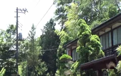 温泉旅行、継母と二人きり...第3巻