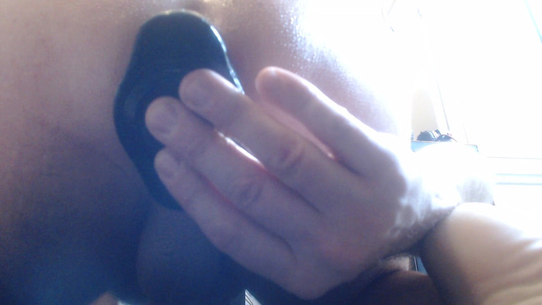 P_Player: Terowongan, Buttplug, dan Bombshell