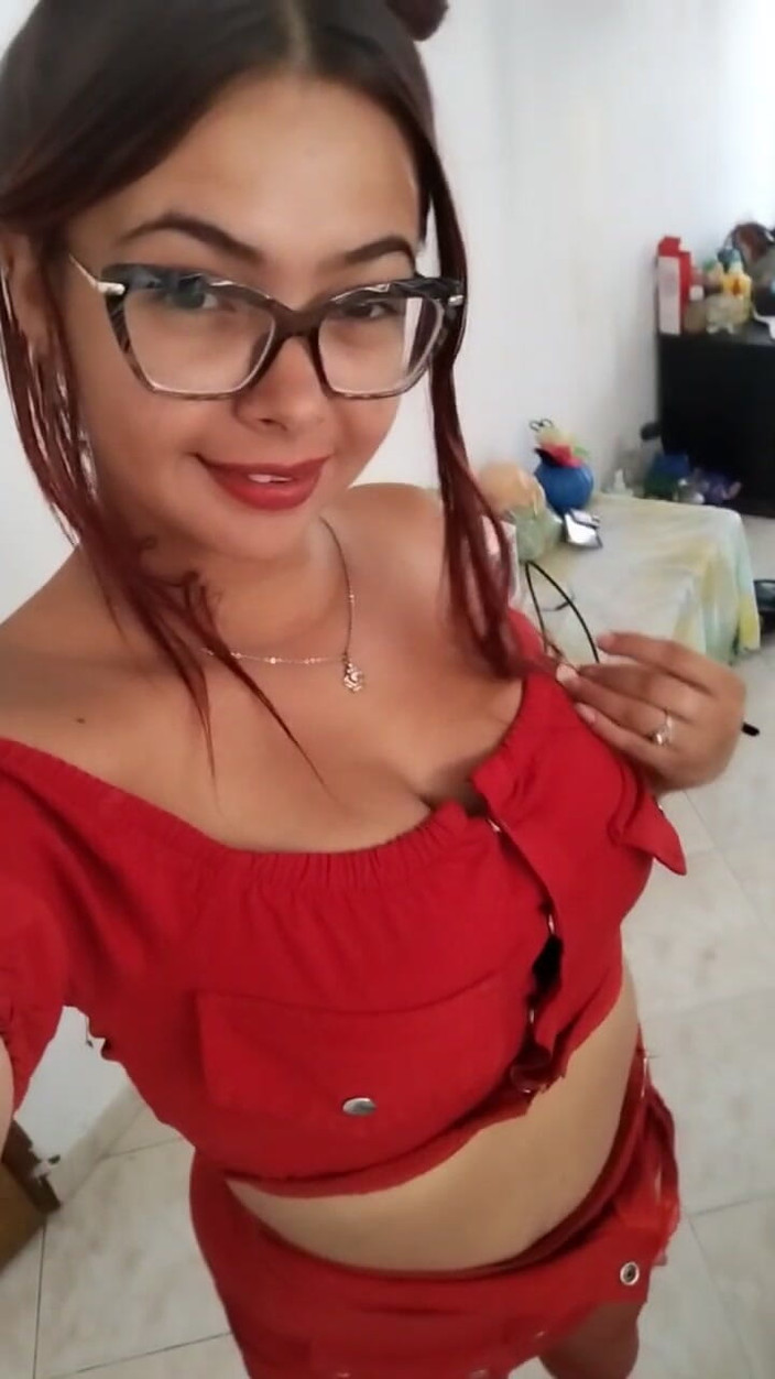 Colombianas amateur: Chic Ac Red Hair Wants to Be Fucked