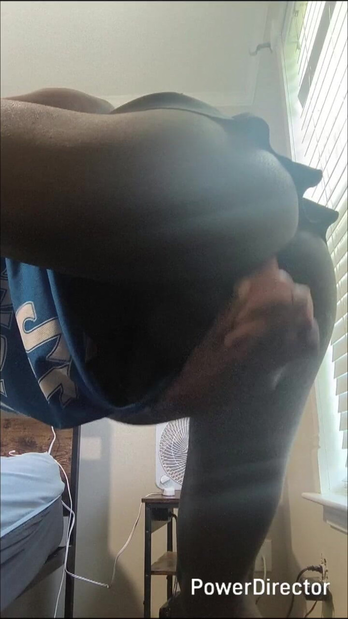 DaBlackFemboy: Femboy Addicted to Farting and Creaming Non-stop From Huge Dildo