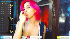 karina_lin: Tengok Si jalang itu, tengok apa yang dia lakukan.