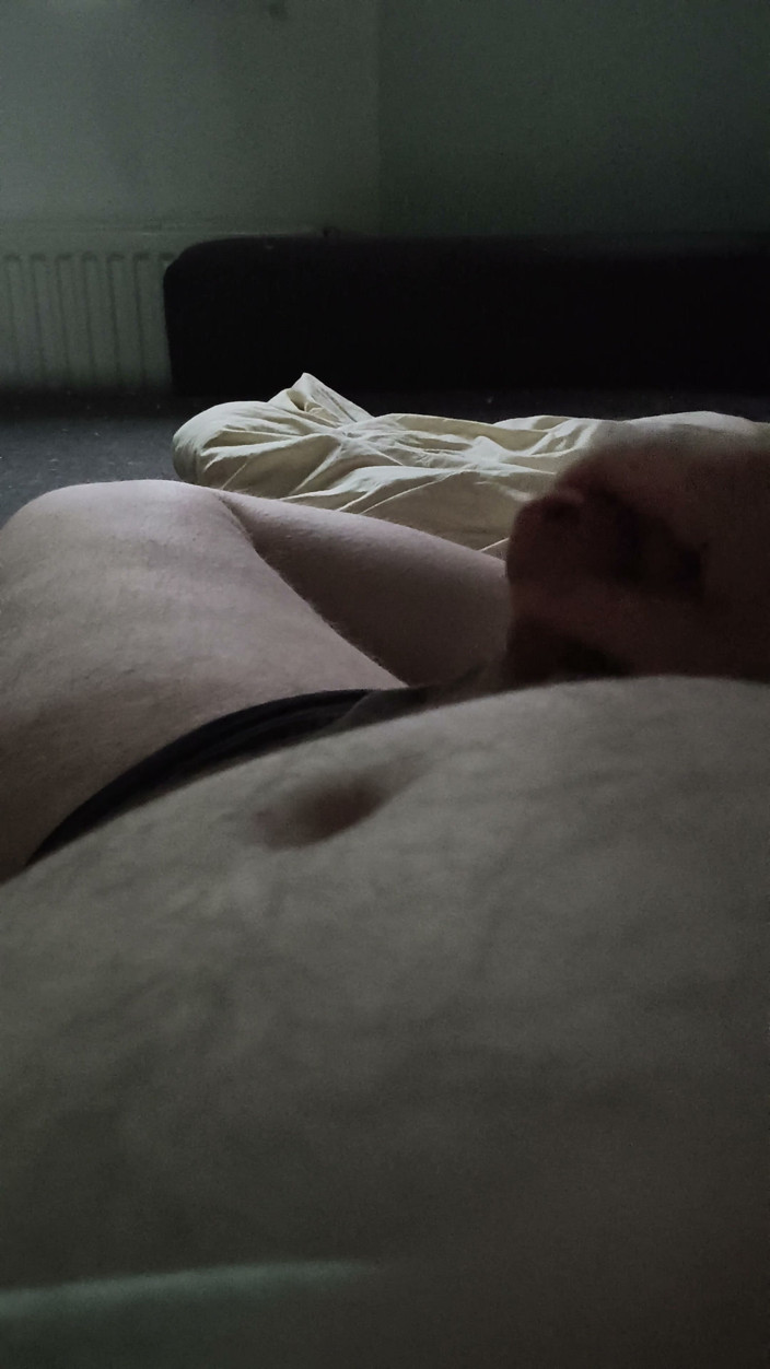 Runkaren32: I'm Jerking off