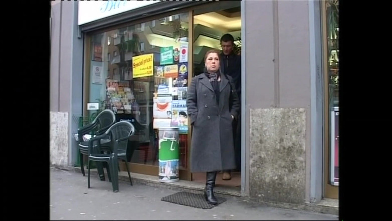 Don't say a word: Penis keras tetangga saya