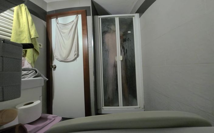 Jack Spanish VR: 에피소드 02 - 밤에 벌거벗은 스트레칭, 딸딸이 및 후장 카메라 POV