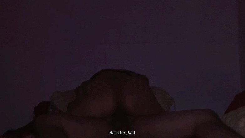 Hamster_Ball: Malaia 18+ cadela que apenas boquete meu pau pela primeira vez