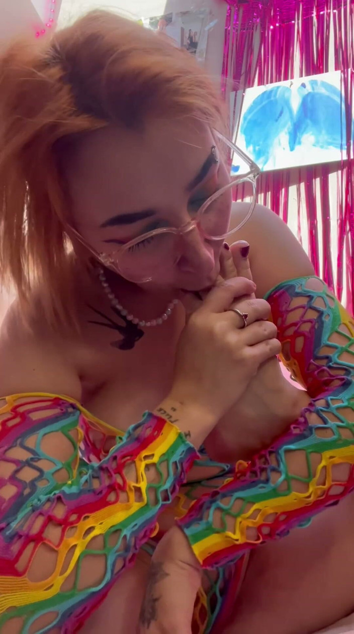 lanalovacutie: JOI Cum on My Feet | Altgirl Licking Feet
