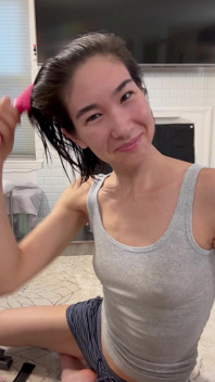 Gfe: mi spazzolavi i capelli?