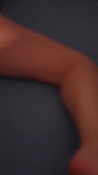Stepmom Didn't Mind Getting Fresh Cum on Her Pussy