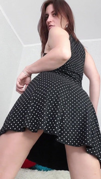 Piss Under Skirt