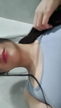 Yulieth Reveals Fierce Big Tits Temptation