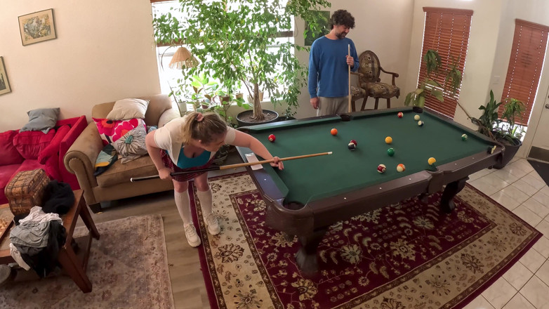 Erin Electra: Stepsister Wants to Do Something Fun