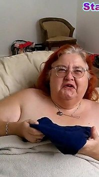 Hemşire Vicki sana tükürüyor!