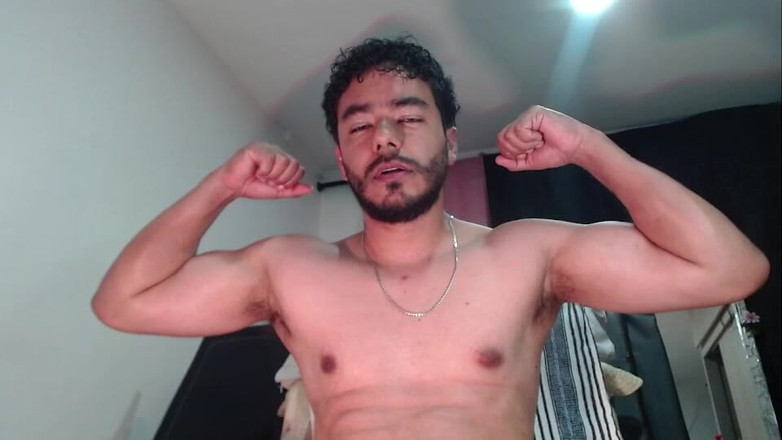 Tomm hot: Cumshot and Urine in My Underwear