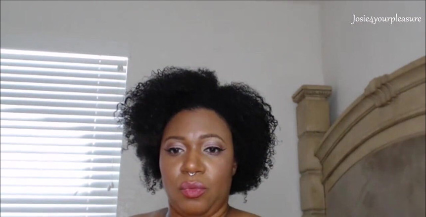 Josie4yourpleasure: Natural hair, oil show, good vibes, and nipple sucking. All...
