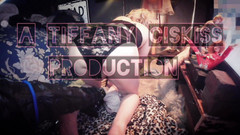 Tiffany Ciskiss: 엉덩이 소녀 Tiffany Ciskis 벌리기 후장 매일 부록 몬스터 딜도