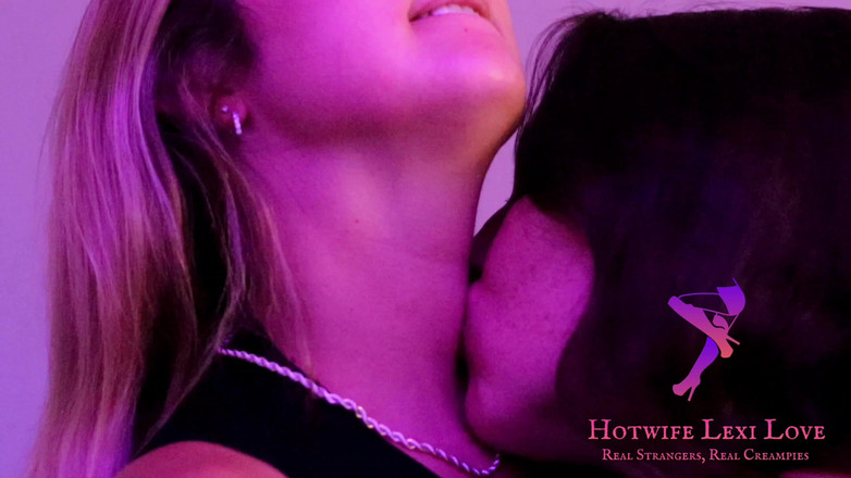 Hotwife Lexi Love: Hotwife Lexi Liebt Erste Lesbische Sexuelle Begegnung