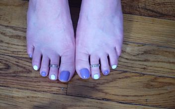 Toe Wiggling and Toe Rings JOI with Purple and White Toenail Polish