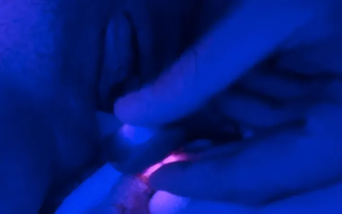 Bryce Wetter: FTM Vibrator Cum