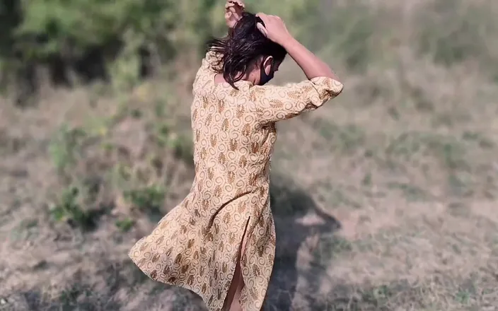 Fuckkkker: Beautiful GF Fucked by Boyfriend Outdoor Jungle Indian