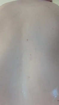 Rabuda dando um anal e ejaculação anal