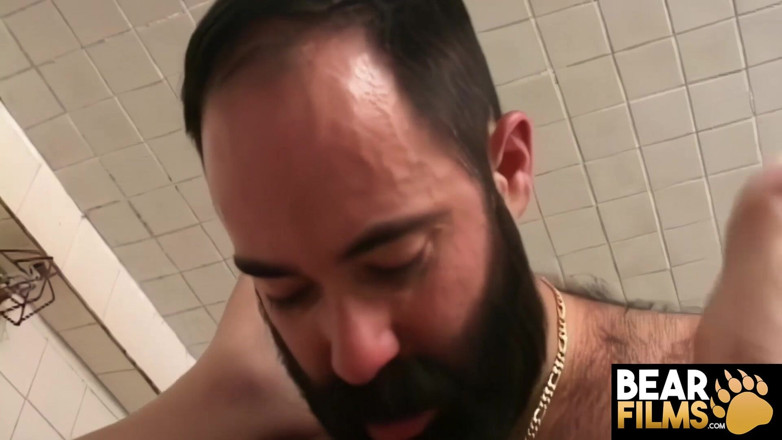 Bear Films: Bearfilms Logan Shotwell ve Scott Cardinal ile yoğun anal seks...