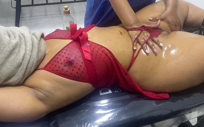 malesabenatiastar: Une latina à gros cul se fait masser