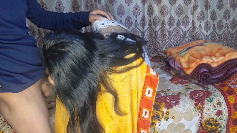 Pure Organ0: 키 추다이 데바르는 강하게 인도 부부와 섹스하는 핫 바비의 꽉 끼는 음부, 첫 섹스 신혼부