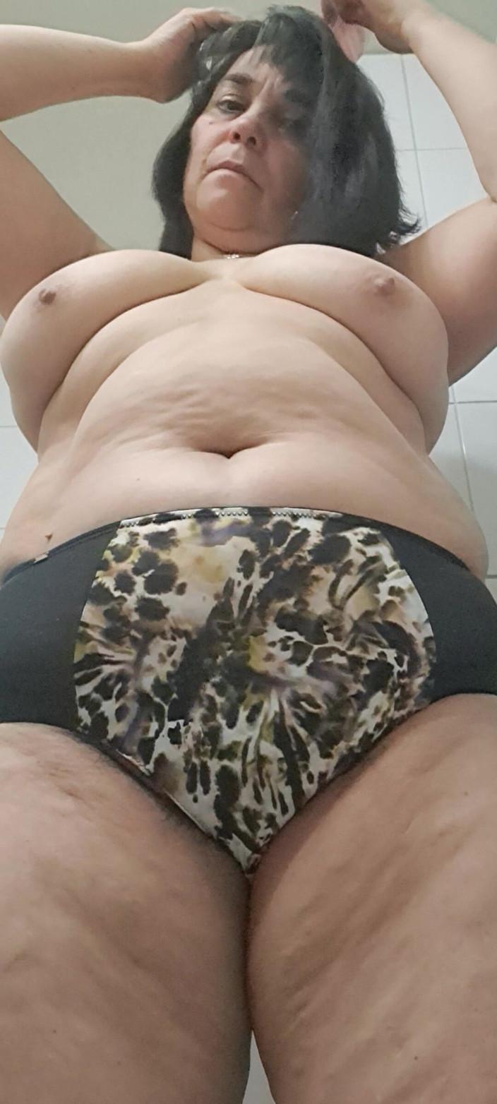 Mommy big hairy pussy: Putting My Fingers Under Her Panties, the Hole Is Very...