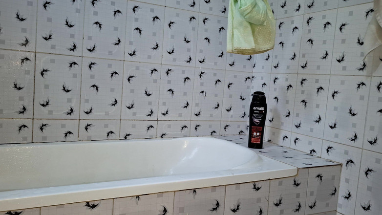 BMCs: 雨の中で深いオーガズム