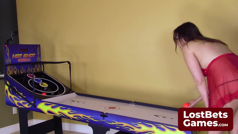 Lost Bets Games: Alisha &amp; Selina Vs Helena &amp; Starli in Strip Skee Ball