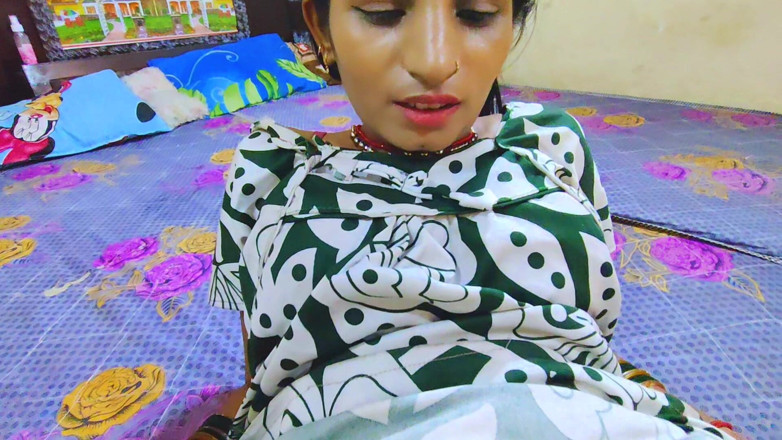 BadAim6: Indian Stepmom Shared Single Bed and Made Stepson Happy Full...