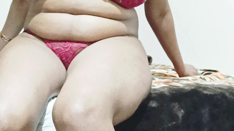 Sana621: Desi bhabi und Devar hotel sex