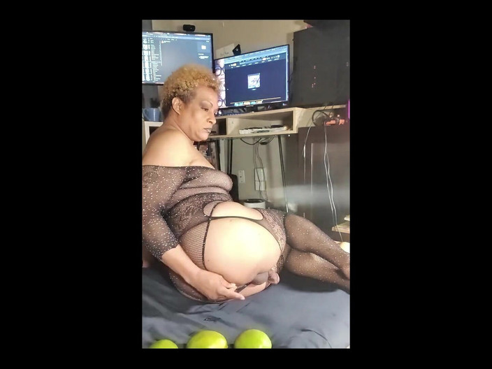 KNKY Bee: Aubergine och frukter i min byte