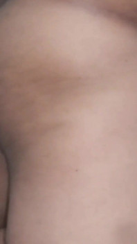 La ragazza ha perso la scommessa e ha dovuto dare il culo fino a quando non è venuto il mangiatore