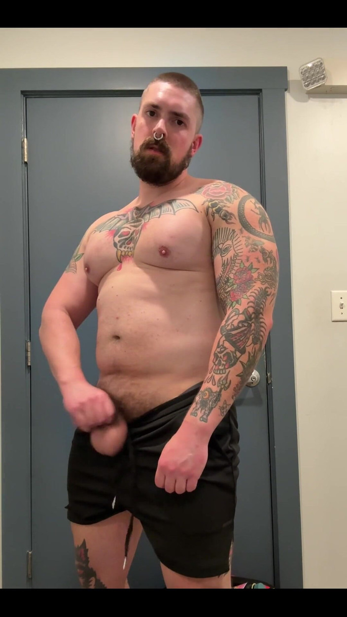 xrustytaylorx: Cock Made It All Leak Out