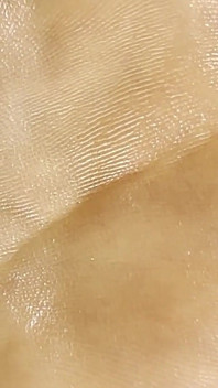 Screen-dominating Soles JOI
